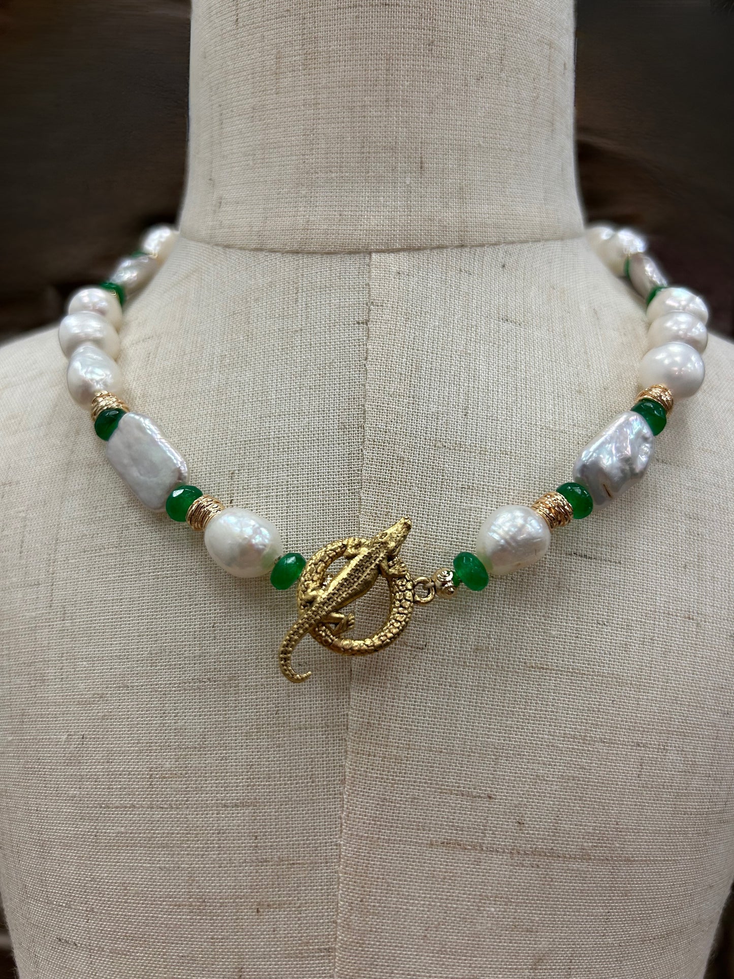 Alligator Clasp Mixed Pearl Necklace