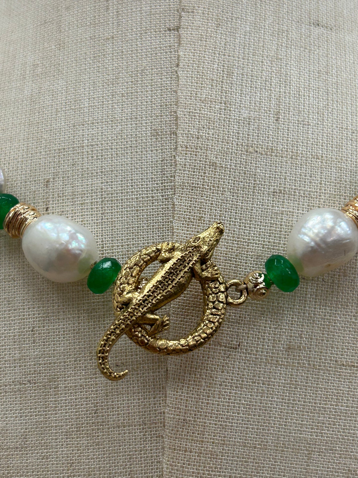 Alligator Clasp Mixed Pearl Necklace