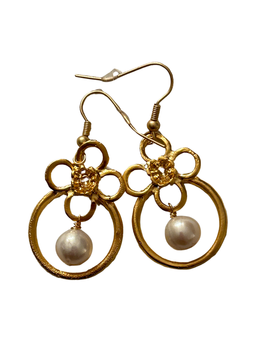 Pearl and Matte Gold Dangle Earrings